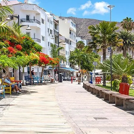 New Ocean Symphony With Terrace, Cristianos, Tenerife *