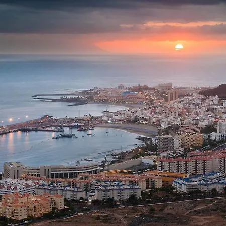 Apartament New Ocean Symphony With Terrace, Cristianos, Tenerife Arona (Tenerife)