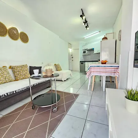 New Ocean Symphony With Terrace, Cristianos, Tenerife Arona (Tenerife)