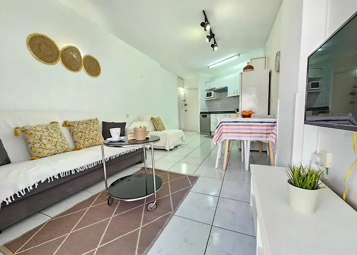 New Ocean Symphony With Terrace, Cristianos, Tenerife أرونا